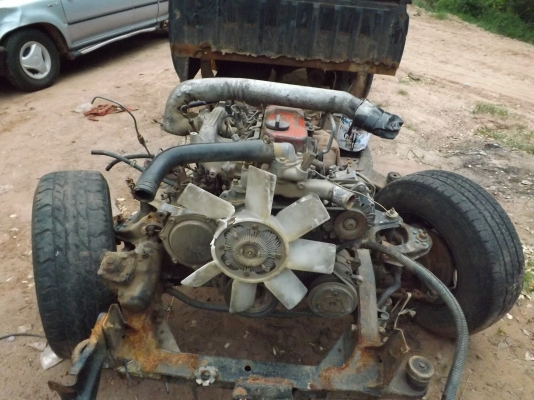 ขายแยกทุกชิ้น รถดีๆ แต่ไปชนต้นไม้มา ซ่อมไม่ไหว