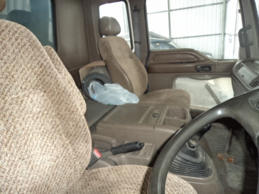 ขายรถ6ล้ออีซูซุเดก้า195แรงม้า สภาพสวย พร้อมโอนคับ