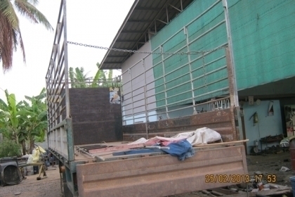 ขายกระบะเหล็กรถบรรทุกหก ยาว 6 เมตรกว้าง 2.20 เมตรคานกว้าง 82 เซนติเมตร