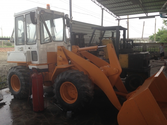 รถตัก KOMATSU WA40 รถตัก KOMATSU WA40