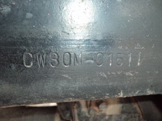 ขายรถ10ล้อนิสสันยูดีCW30M เครื่อง225 แรง 2เพลาเป็นเทเลอร์เข็นแม็กโค200-320ได้สบายๆ พร้อมใช้งานคับ