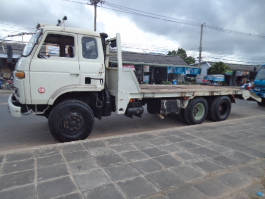 ขายรถ10ล้อนิสสันยูดีCW30M เครื่อง225 แรง 2เพลาเป็นเทเลอร์เข็นแม็กโค200-320ได้สบายๆ พร้อมใช้งานคับ