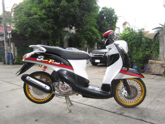 ยังไงก็ขาย fino 4คัน ราคาๆเครื่องเดิม ชุดโอนครบ