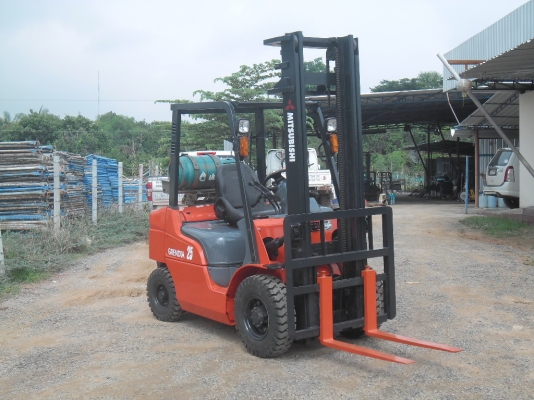 ขายด่วนรถยก MITSUBISHI  FG25-F18C เครื่อง 2 ระบบ LPG เกียร์AUTO เสาสูง 4 เมตร ยางใหม่ 4 เส้น ทำเสร็จทั้งระบบ