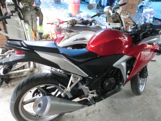 ขาย CBR250I no abs สีแดง - เทา