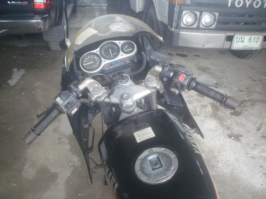 ขายด่วนครับ**ลดให้รับประกันเครื่องครับ**YAMAHA-TZ-R150 เครื่องแรงมาก  ขี่เท่ห์ๆๆเดิมๆๆเอกสารสำเนา