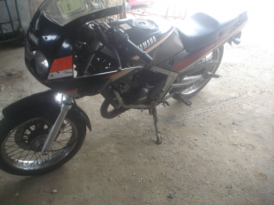 ขายด่วนครับ**ลดให้รับประกันเครื่องครับ**YAMAHA-TZ-R150 เครื่องแรงมาก  ขี่เท่ห์ๆๆเดิมๆๆเอกสารสำเนา