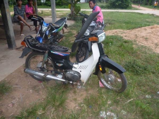 ขายรถมอเตอร์ไซด์ RC 100 ถูกมากๆๆ ขายรถมอเตอร์ไซด์ RC 100 ถูกมากๆๆ