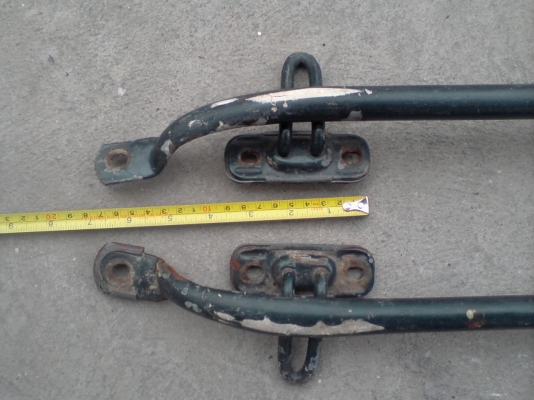 ราวตะขอติดกระบะ ยาว 2.10 ม.