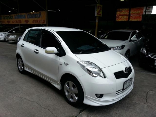 TOYOTA YARIS 1.5E 2009