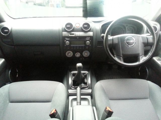 ISUZU D-MAX SPACE CAB SUPER PLATINUM 2.5 SLX 2010