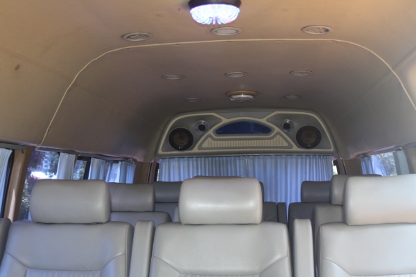 ขายรถตู้