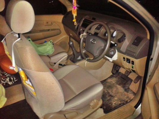 ขายวีโกี้ สมาทแคป ปี54 ตัวEรองท็อป วิ่งได้ 2หมื่นโลครับ ผู้หญิงขับ