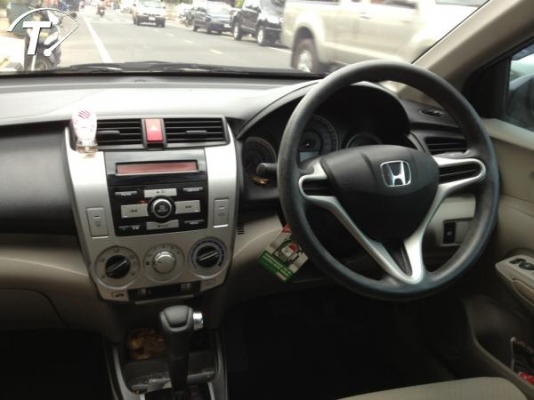 ขาย ด่วน honda city2010 Auto รถวิ่งได้ 6 หมื่นโลครับ รถไม่เคยชน