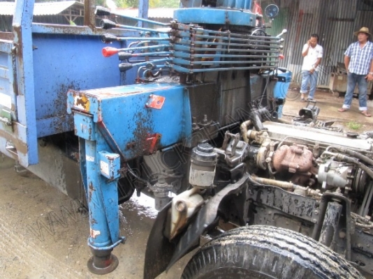 รถบรรทุก 6 ล้อติดเครน ยี่ห้อ ISUZU รุ่น NPR 130 แรงม้า//ยอดจัดไฟแนนซ์ 450,000 บาท รถบรรทุก 6 ล้อติดเครน ยี่ห้อ ISUZU รุ่น NPR 130 แรงม้า//ยอดจัดไฟแนนซ์ 450,000 บาท