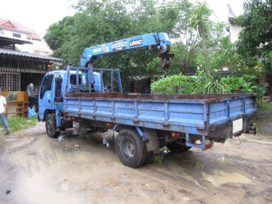 รถบรรทุก 6 ล้อติดเครน ยี่ห้อ ISUZU รุ่น NPR 130 แรงม้า//ยอดจัดไฟแนนซ์ 450,000 บาท รถบรรทุก 6 ล้อติดเครน ยี่ห้อ ISUZU รุ่น NPR 130 แรงม้า//ยอดจัดไฟแนนซ์ 450,000 บาท