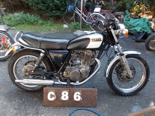 1983 YAMAHA SR 400.
