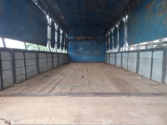 ขายรถ6ล้ออีซูซุร็อก 175 แรงช่วงยาว พร้อมใช้