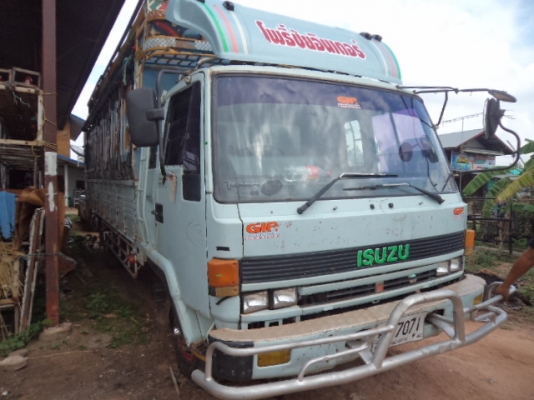 ขายรถ6ล้ออีซูซุร็อก 175 แรงช่วงยาว พร้อมใช้