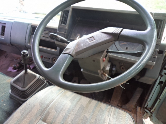 ขายรถ6ล้ออีซูซุร็อก 175 แรงช่วงยาว พร้อมใช้