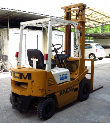 รถยกน้ำมันเบนซินขนาด 1.4 ตันเสาสูง 3 เมตร TCM FVG14N15