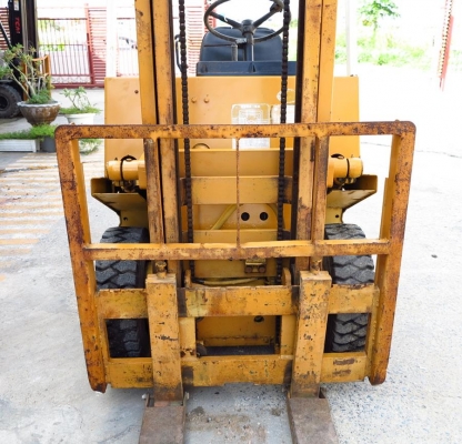 รถยกน้ำมันเบนซินขนาด 1.4 ตันเสาสูง 3 เมตร TCM FVG14N15