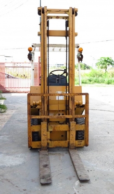 รถยกน้ำมันเบนซินขนาด 1.4 ตันเสาสูง 3 เมตร TCM FVG14N15