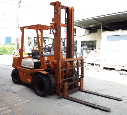 รถยกน้ำมันเบนซินขนาด 2.5 ตัน เสาสูง 4 เมตร Toyota 4FG25 รถยกน้ำมันเบนซินขนาด 2.5 ตัน เสาสูง 4 เมตร Toyota 4FG25