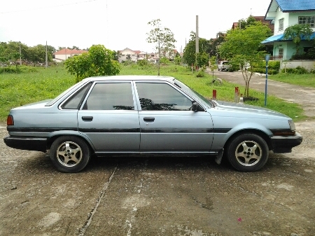 ขายรถยนต์ ปี88 โตโยต้า โคโรน่า รุ่นตู้เย็น เครื่อง1600cc.เกียร์ธรรมดา แอร์เย็น ล้อแม็ก ภายในสวย รถขับดี ช่วงล่างดี (ไม่ใช่รถน้ำท่วม)