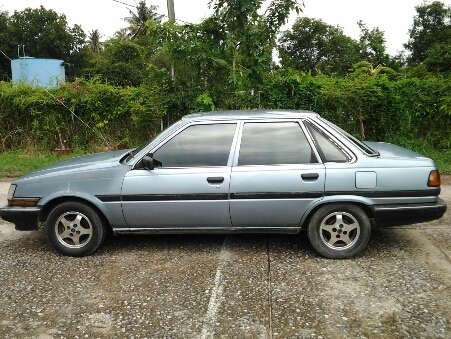 ขายรถยนต์ ปี88 โตโยต้า โคโรน่า รุ่นตู้เย็น เครื่อง1600cc.เกียร์ธรรมดา แอร์เย็น ล้อแม็ก ภายในสวย รถขับดี ช่วงล่างดี (ไม่ใช่รถน้ำท่วม)