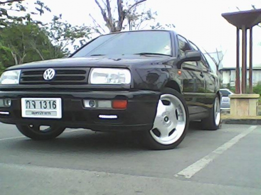 ขายVW VENTO2.0 หัวใจใหม่PASSAT สวยหรูพร้อมใช้ ราคา120000บ.