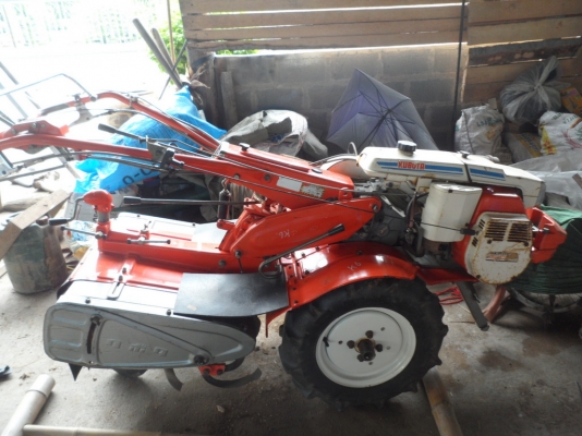 รถพรวนดินเดินตาม KUBOTA T702 / 17500บาท
