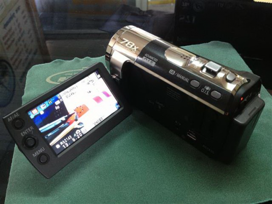 ขาย panasonic sdr-s71 สภาพสวย