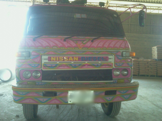 ขายรถบรรทุกสิบล้อดั๊มพ์ NISSAN UD เครื่อง PD6 160 แรง 2 เพลา ดั๊มพ์มิเนียม แอร์พร้อม ทะเบียนพร้อม