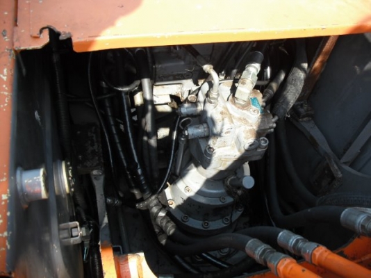 รถขุด HITACHI EX120-5 #51720, 7788Hr.,1997Yr. รถนอกนำเข้า จะถึงไทยแล้วครับ รถสวยมากครับ ติดต่อ มานะ 085-9049669