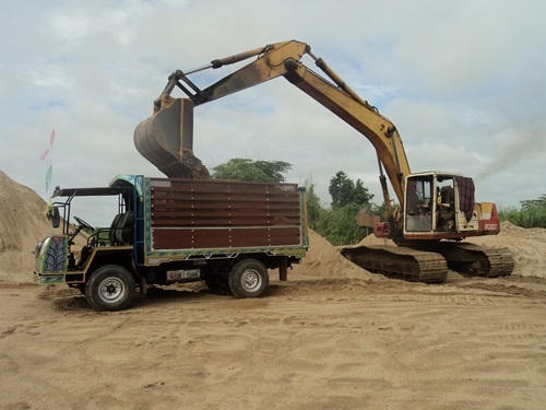 ขายรถบรรทุกสี่ล้อELFดั้มมีสโล110HP รถใช้งานได้เลย ขายรถบรรทุกสี่ล้อELFดั้มมีสโล110HP รถใช้งานได้เลย