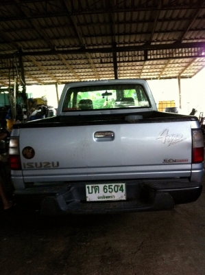 ขายอีซูซุ โฟวิล เรดีโอ เครื่อง 3000 ราคา 240000 บาท โทร 0850853022