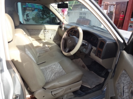 ขาย nissan ฟรอนเทีย ปี 2005 ขาย nissan ฟรอนเทีย ปี 2005