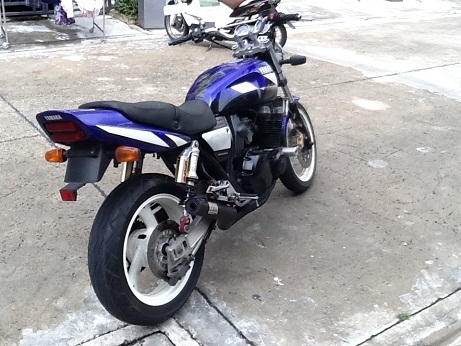 รีบคับ ต้องการใช้เงิน xjr 400 ปี98 อินวอย สรรพสามิตร ท่อสูตร short gun กวน 59999 ขับกลับบ้านได้เลย