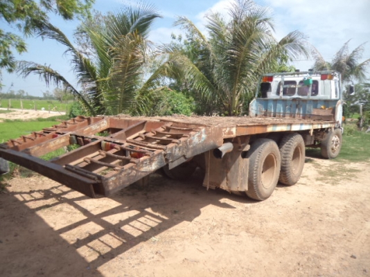 ขายรถ10ล้ออีซูซุร็อกเทเลอร์เข็นแม็กโค120 เครื่อง195แรงม้า