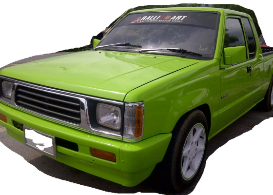 รถสวย ถูกใจ ถูกราคา สีสันสะดุดตา สะดุดใจ