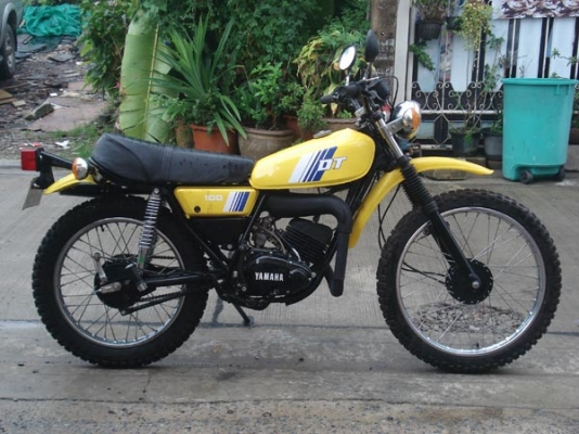 ขาย DT100xรถสวยๆเก้บงานใหม่ๆสีสวยเครื่องดีฟิดใหม่ๆมีทะเบียนพร้อมโอน