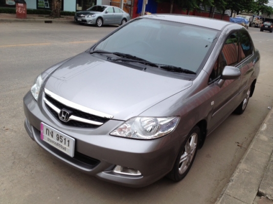 HONDA, CITY ZX เกือบปี'06(ธค'05) เครื่อง iVTec ไม่เคยชนไม่จมน้ำ สีเทา เกียรธรรมดาFull option ไมล์เรืองแสงABS ใช้น้อย8หมื่นkm มีbook 0868099769