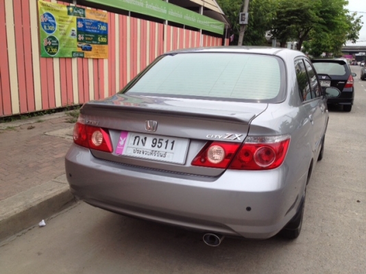 HONDA, CITY ZX เกือบปี'06(ธค'05) เครื่อง iVTec ไม่เคยชนไม่จมน้ำ สีเทา เกียรธรรมดาFull option ไมล์เรืองแสงABS ใช้น้อย8หมื่นkm มีbook 0868099769