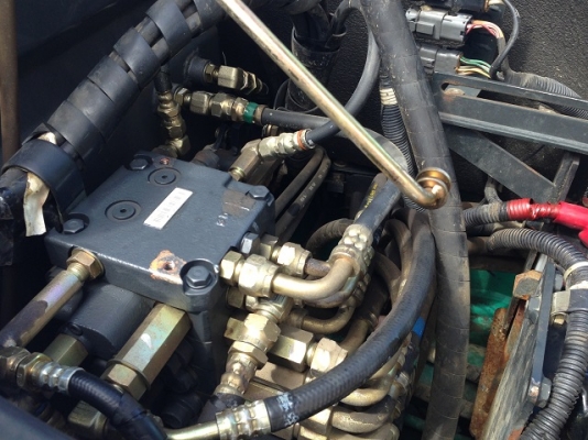 รถแบคโฮ รถแบคโฮ