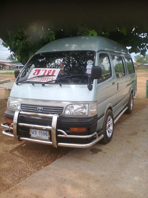 รถตู้ ราคาสูง VIP