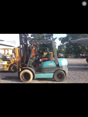 ขายถูก รถฟอร์คลิฟต์ toyota รุ่น6 2.5 ตัน เสา4เมตร ล้อคู่