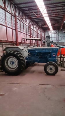 ขายรถไถฟอร์ด 3 คัน