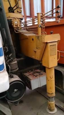 ขายรถหกล้อติดเครน