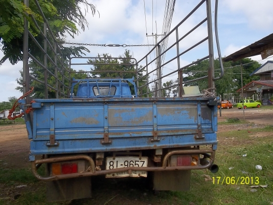 ขาย6ล้อ อิซูสุ  TL  เครื่อง110แรง เกียร์สายสั้น